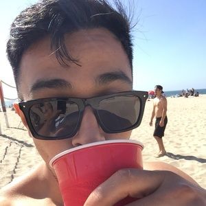 Meet your Posher, Edgar